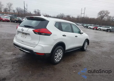 2017 Nissan Rogue S z USA, uszkodzony, nr VIN KNMAT2MV9HP510489